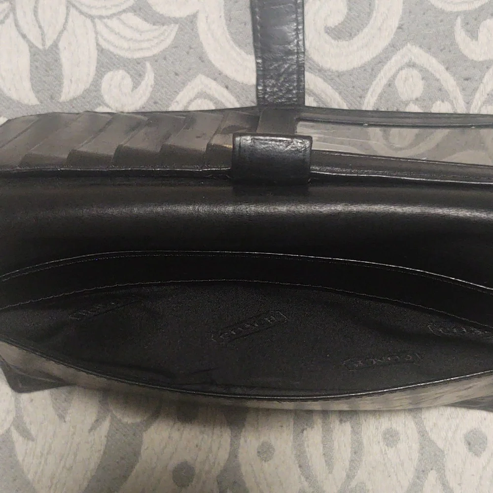 Coach Vintage Black Leather Checkbook Wallet - Picture 11 of 12